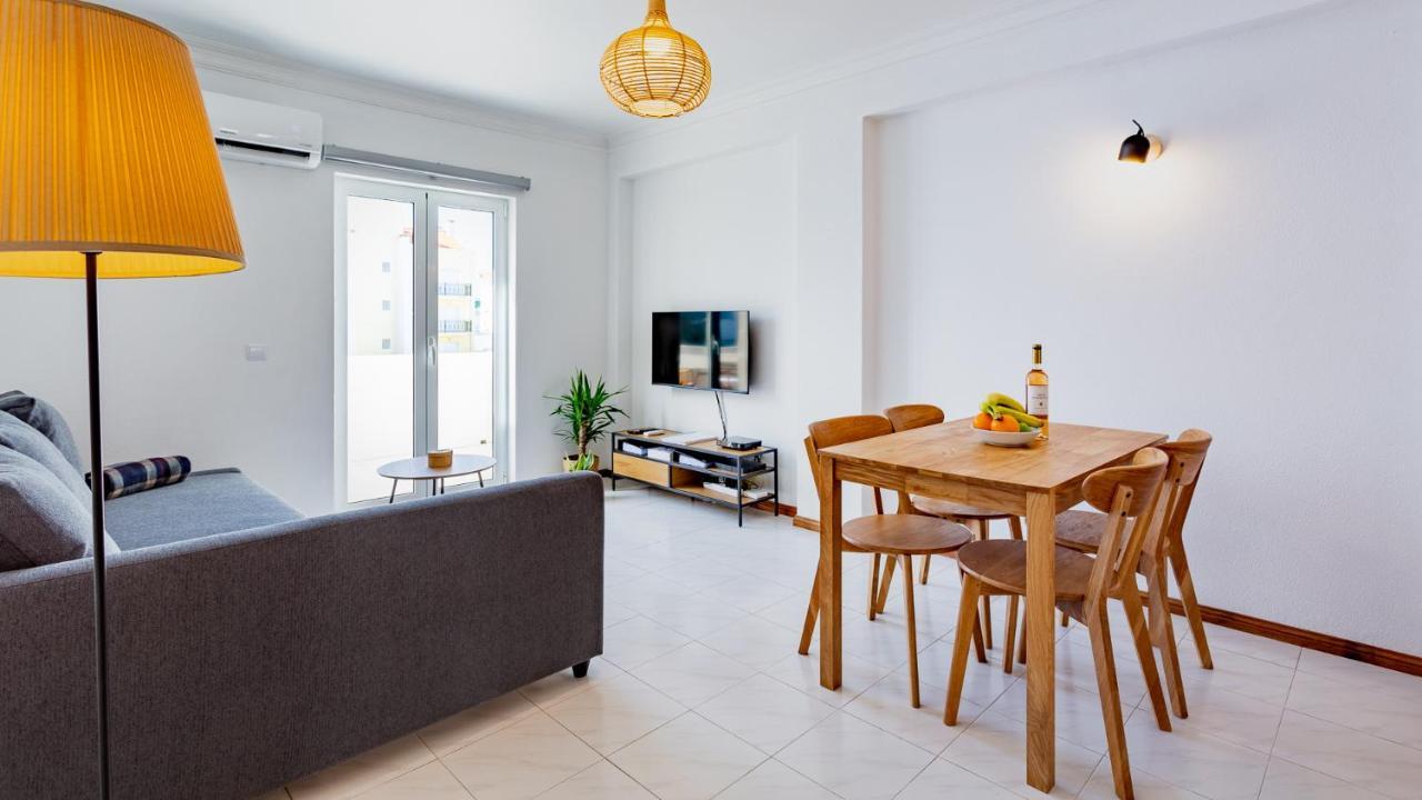 Vila Real de Santo António Bright 1Bdr Apartment W/Balcony By Lovelystay מראה חיצוני תמונה