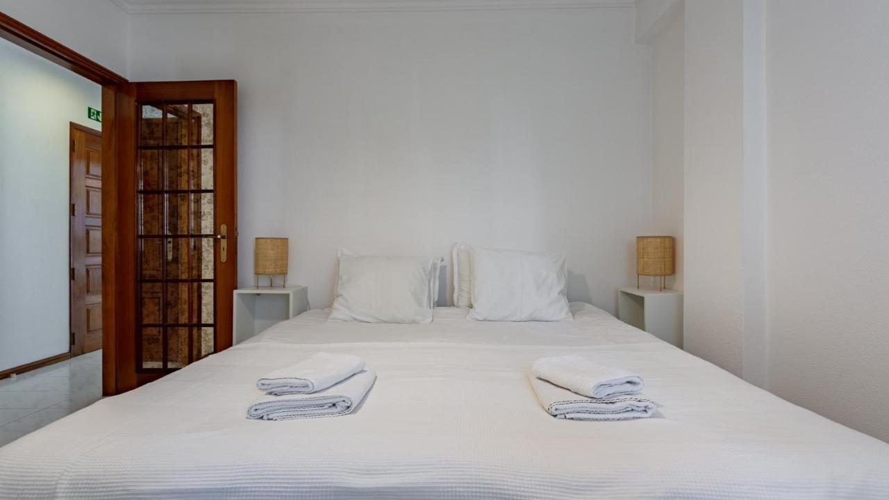 Vila Real de Santo António Bright 1Bdr Apartment W/Balcony By Lovelystay מראה חיצוני תמונה